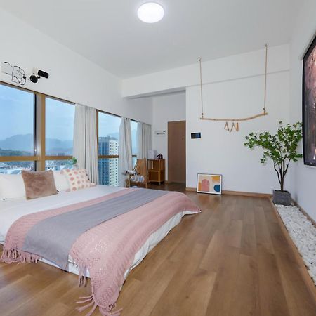 Midsummer Homestay Zhangjiajie Extérieur photo